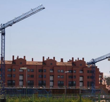 Grúas colegio Fuentecillas Burgos